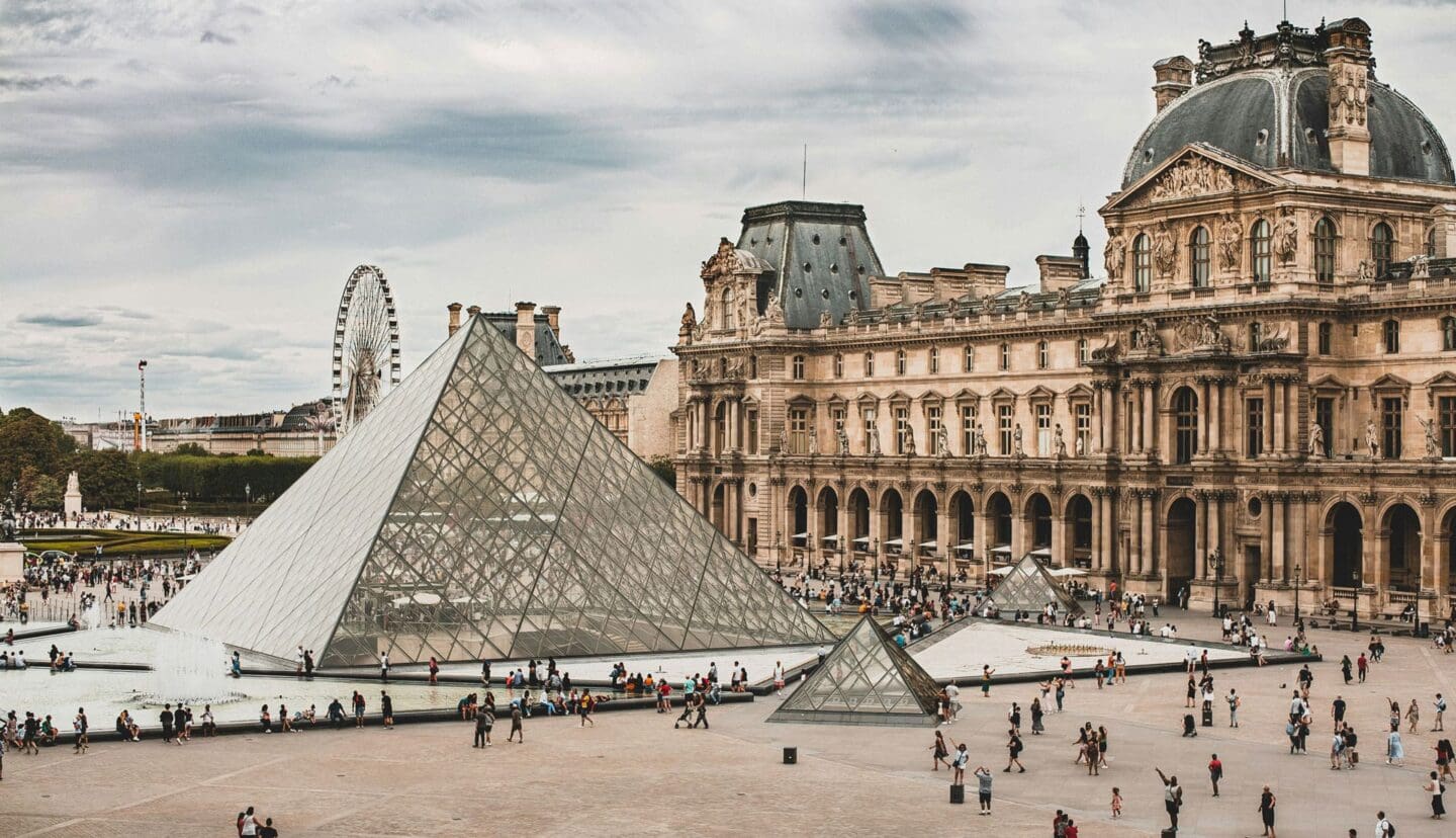 Museo del Louvre
