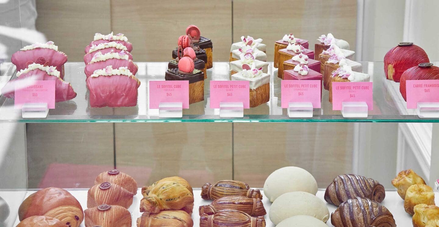 Sofitel Mexico City pop up Valentino Beauty