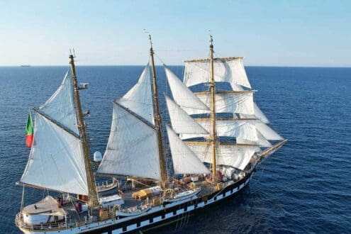 Amerigo Vespucci: El bello buque italiano llega a Puerto Vallarta