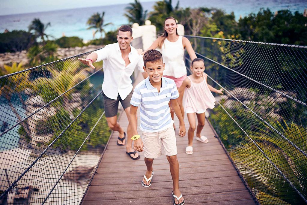 Hotel-Xcaret-México-vacaciones-en-familia-1024x683