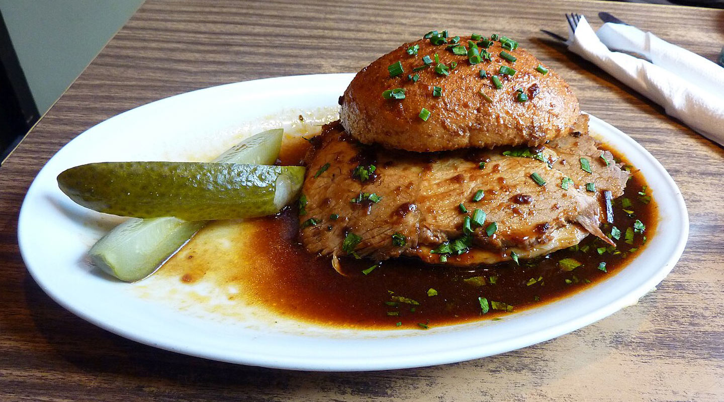 historia_hamburguesa_rundstück_warm Rundstuck warm, platillo origen de la hamburguesa