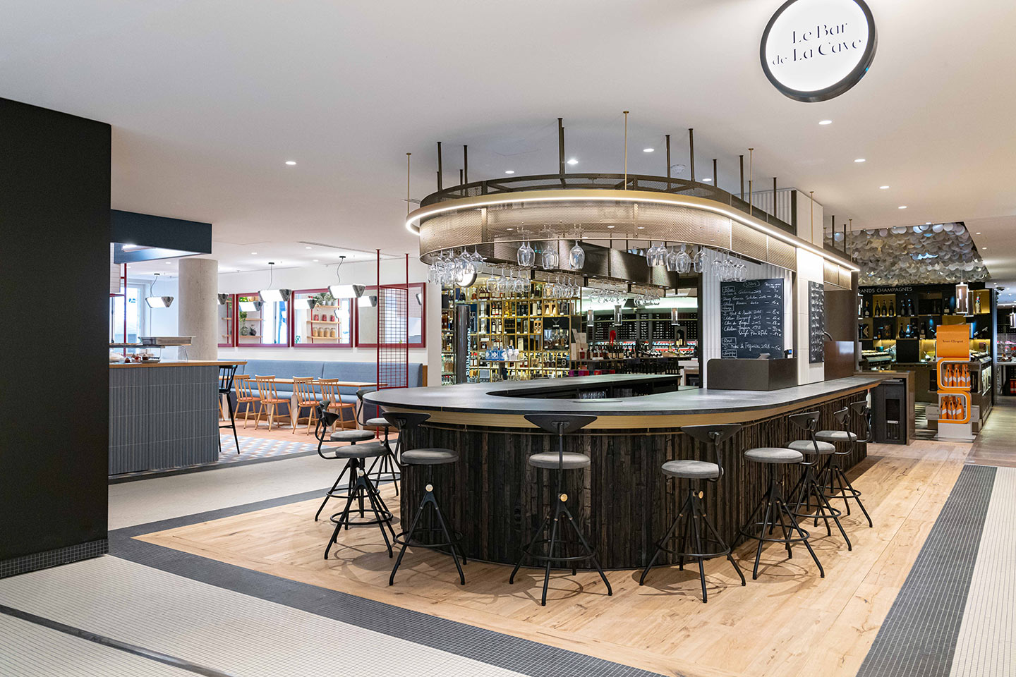 Galerias_Lafayette_le_bar_de_la_cave Le Bar la Cave en Galeries Lafayette París