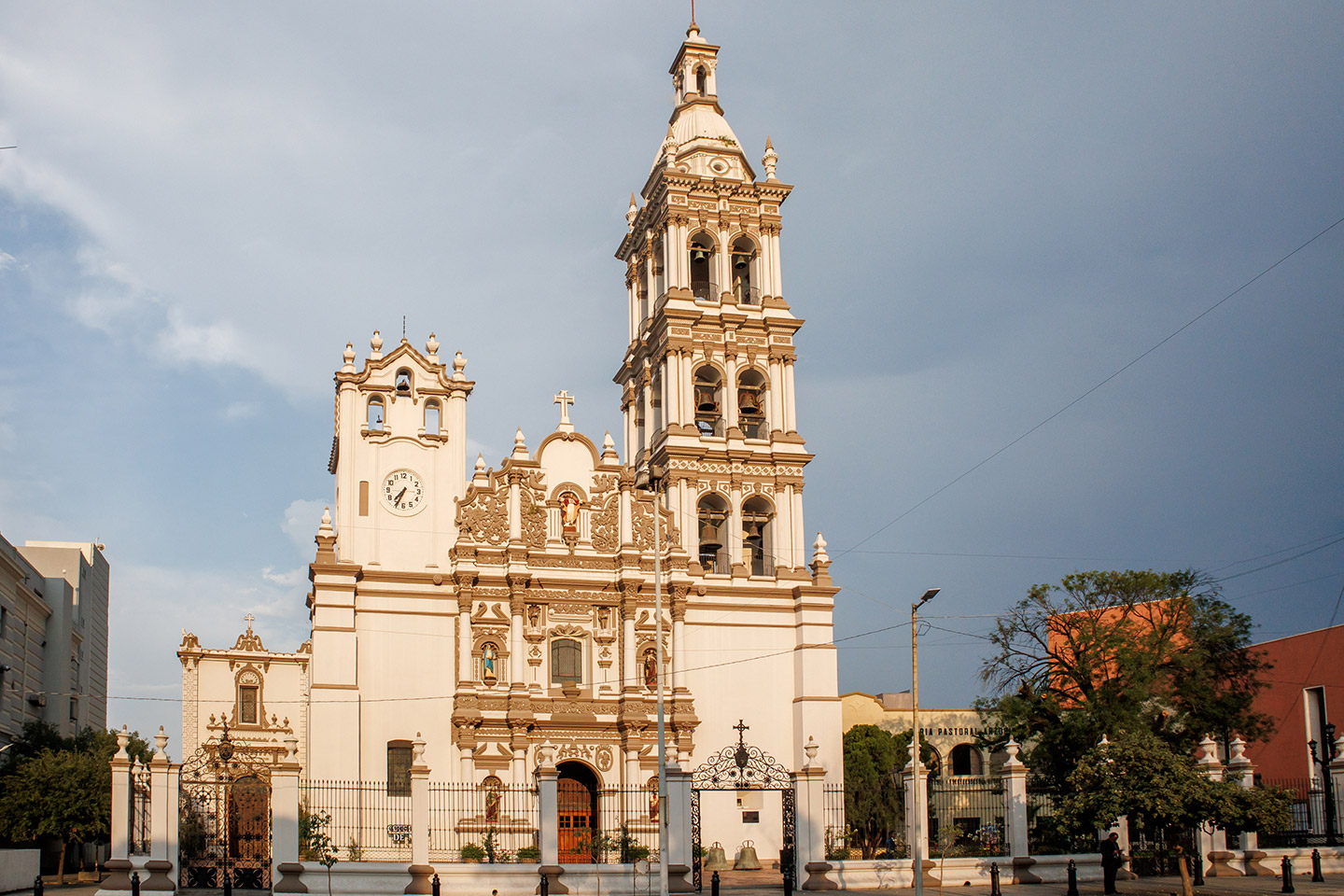que hacer en monterrey catedral